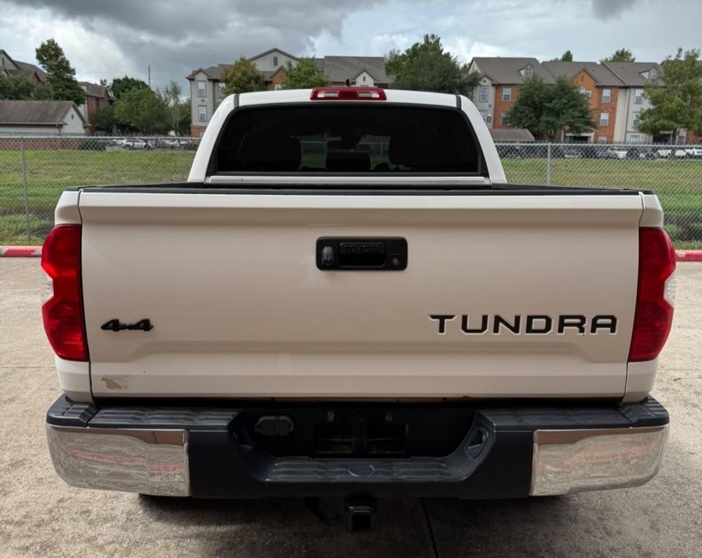 Toyota Tundra SR5 5.7L V8 CrewMax 4WD 2020