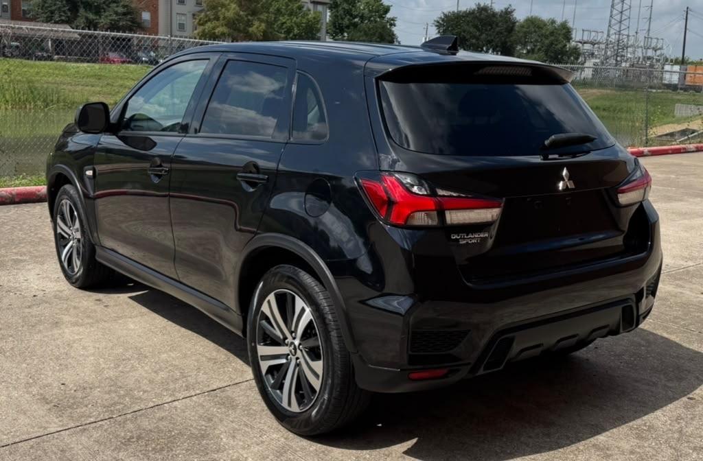 Mitsubishi Outlander Sport 2.0 ES 4WD 2025
