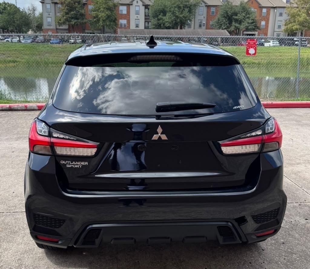 Mitsubishi Outlander Sport 2.0 ES 4WD 2025