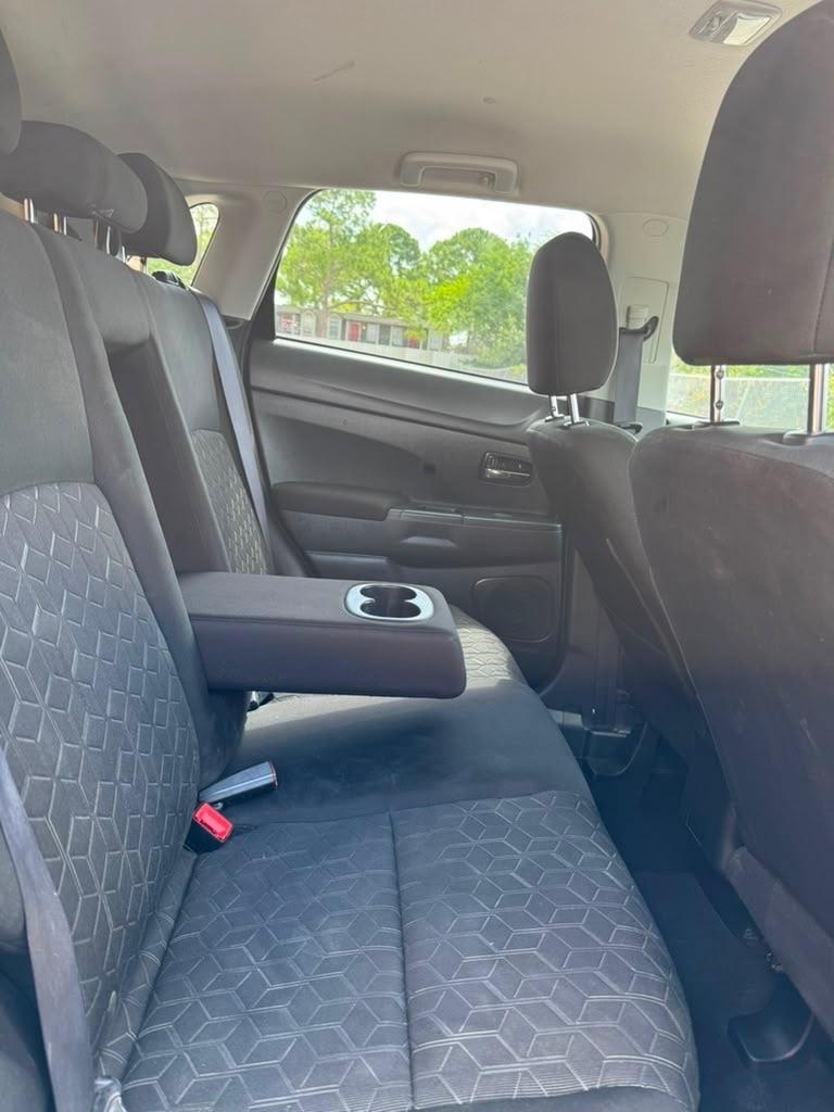 Mitsubishi Outlander Sport 2.0 ES 4WD 2025