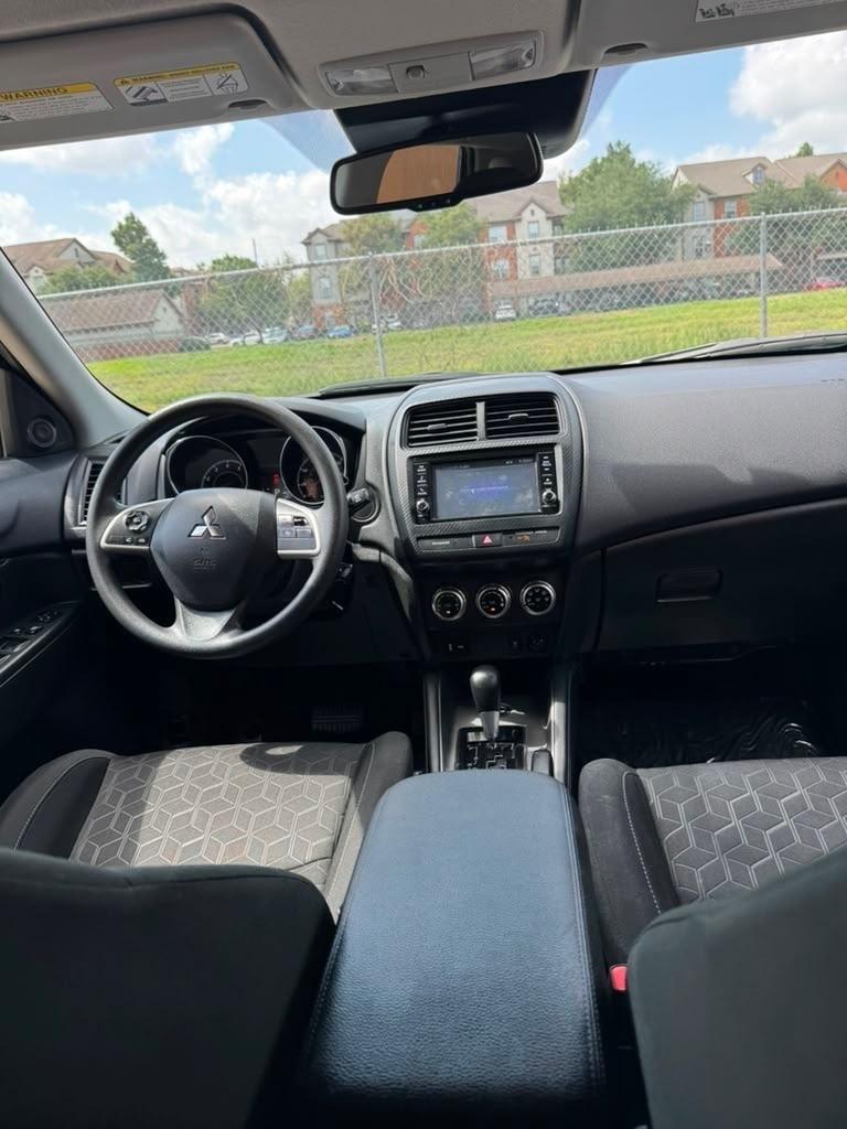 Mitsubishi Outlander Sport 2.0 ES 4WD 2025