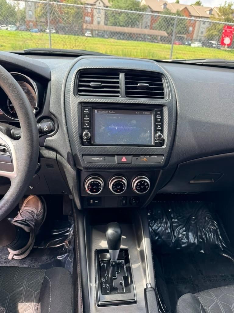 Mitsubishi Outlander Sport 2.0 ES 4WD 2025