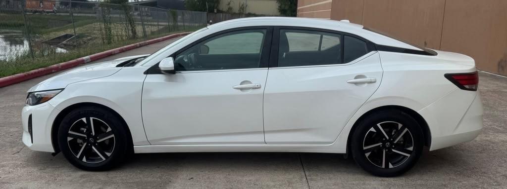 Nissan Sentra SV 2024