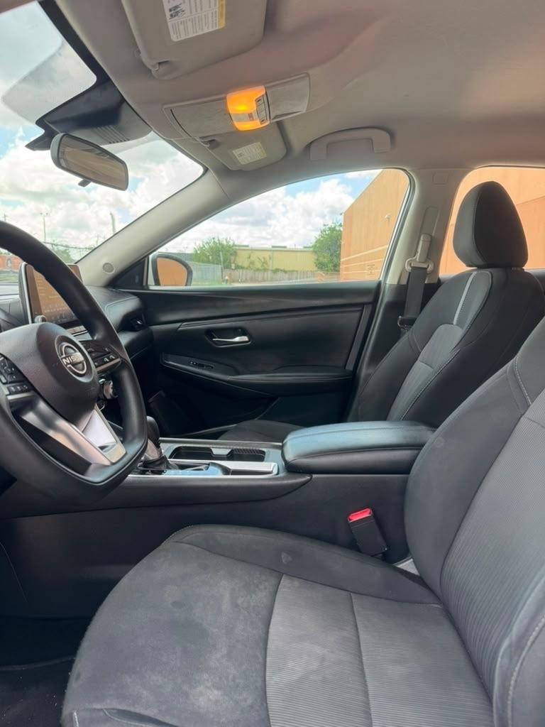 Nissan Sentra SV 2024
