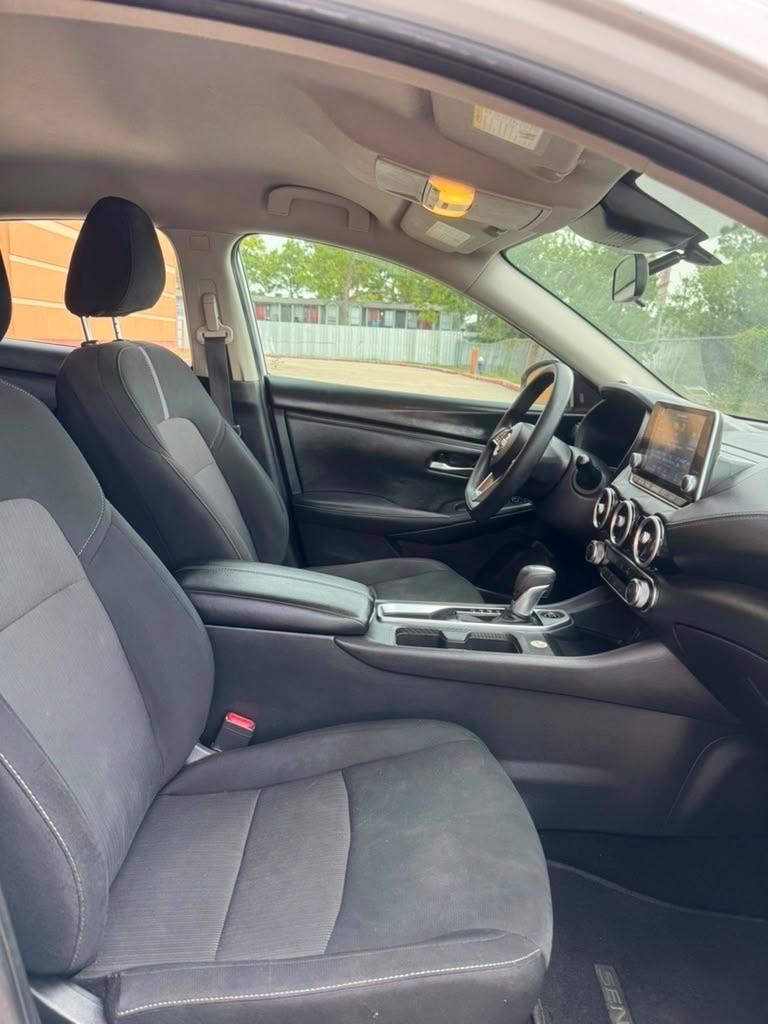 Nissan Sentra SV 2024