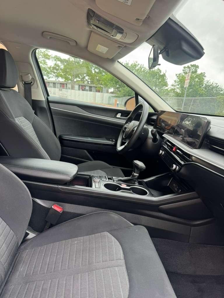 Kia K5 LXS 2026