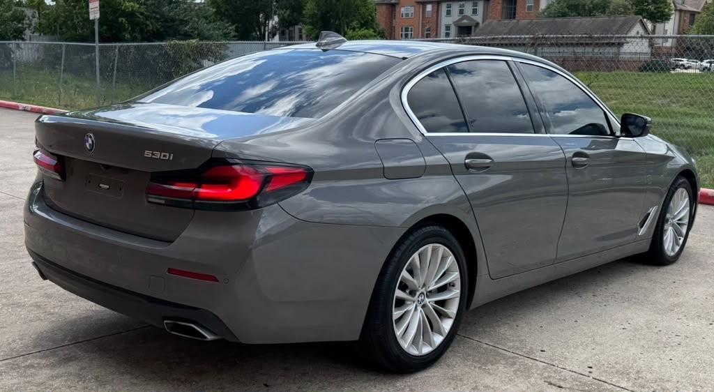 BMW 5-Series 530i 2022