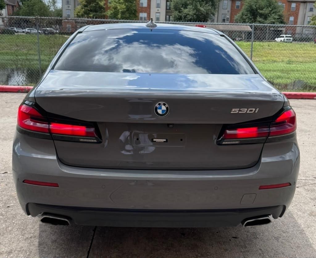 BMW 5-Series 530i 2022