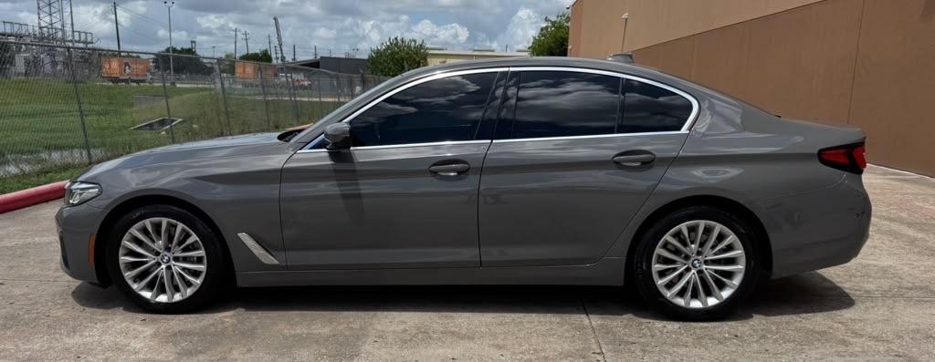 BMW 5-Series 530i 2022