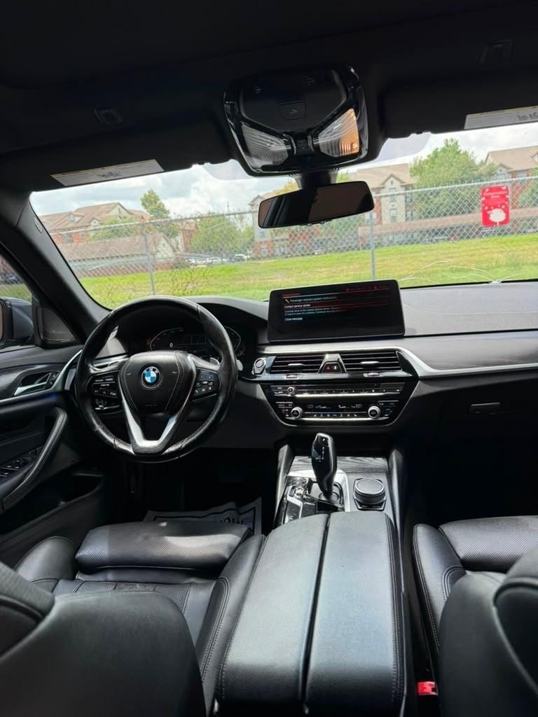 BMW 5-Series 530i 2022