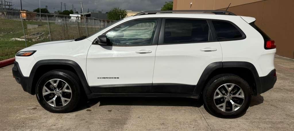 Jeep Cherokee 4WD 4dr Trailhawk 2015