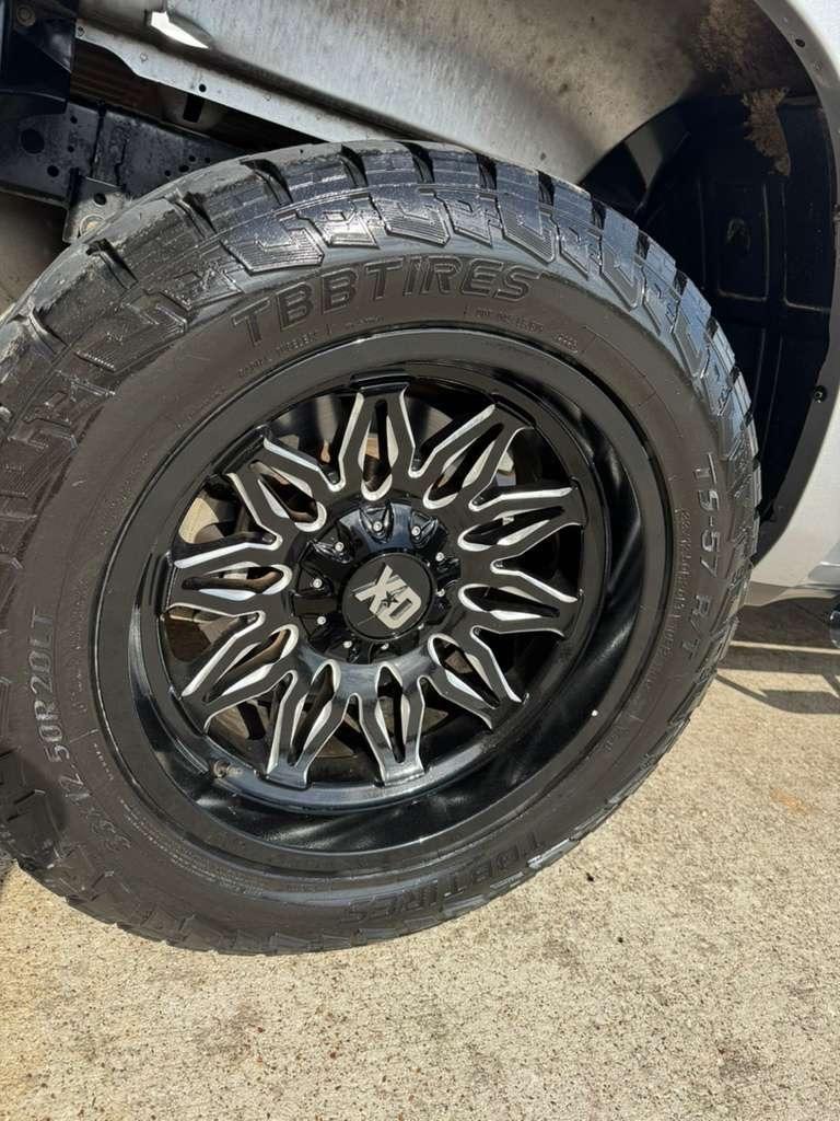 RAM 1500 Lone Star 4x4 Crew Cab 5'7" Box 2022