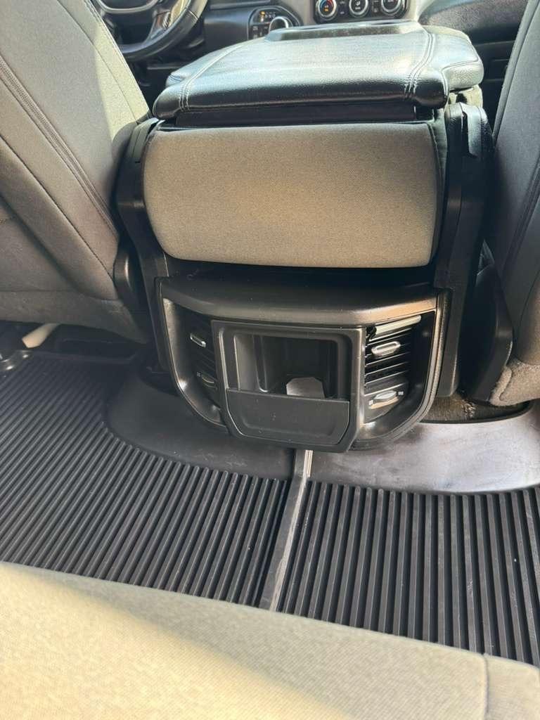 RAM 1500 Lone Star 4x4 Crew Cab 5'7" Box 2022