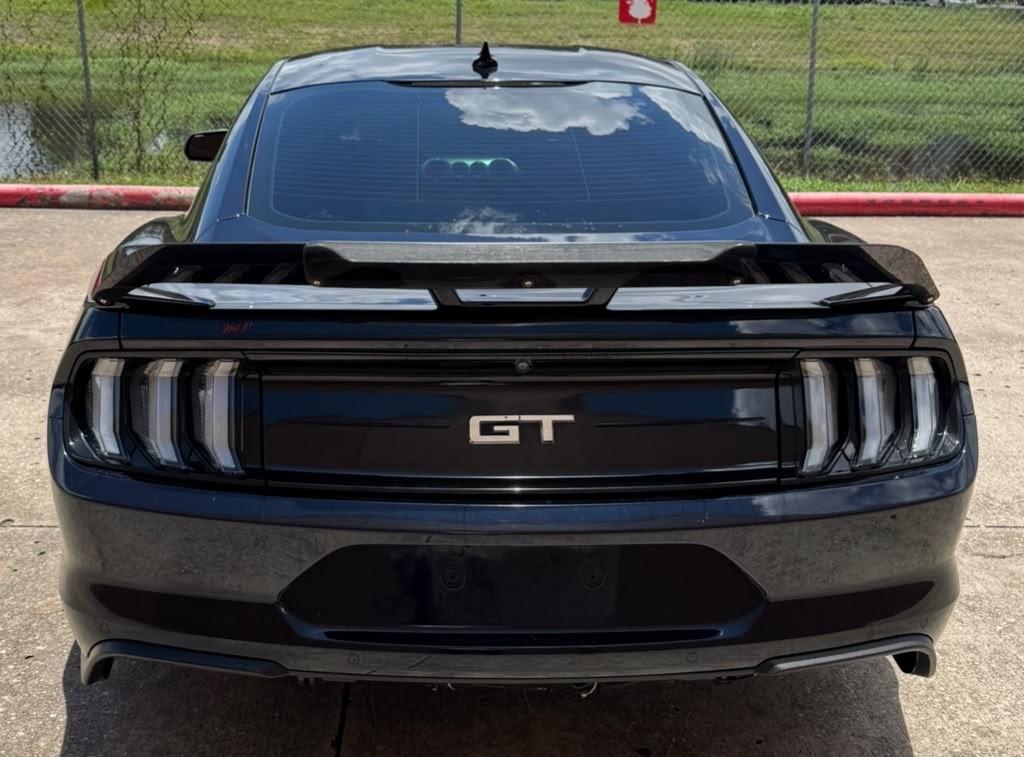 Ford Mustang GT Fastback 2021