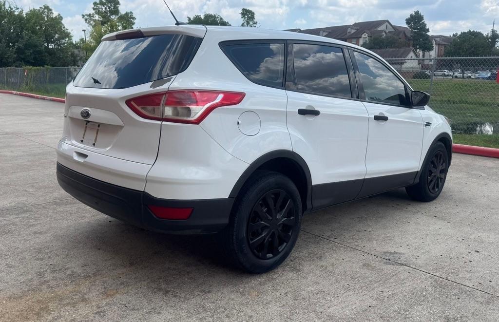 Ford Escape FWD 4dr S 2014