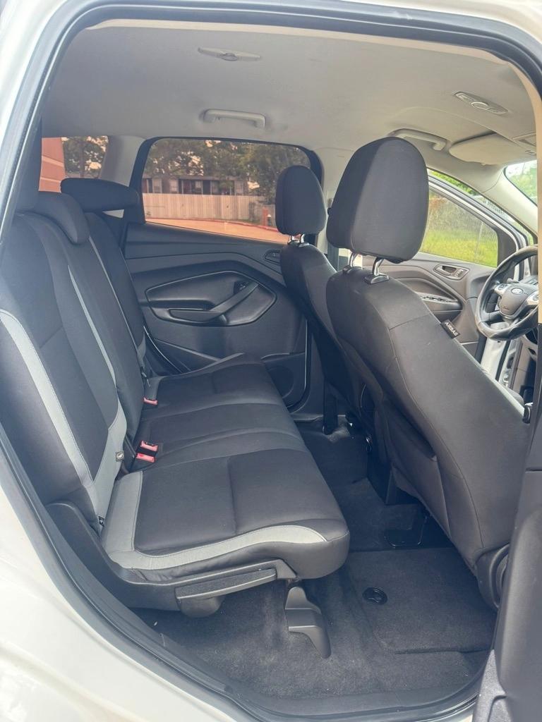 Ford Escape FWD 4dr S 2014