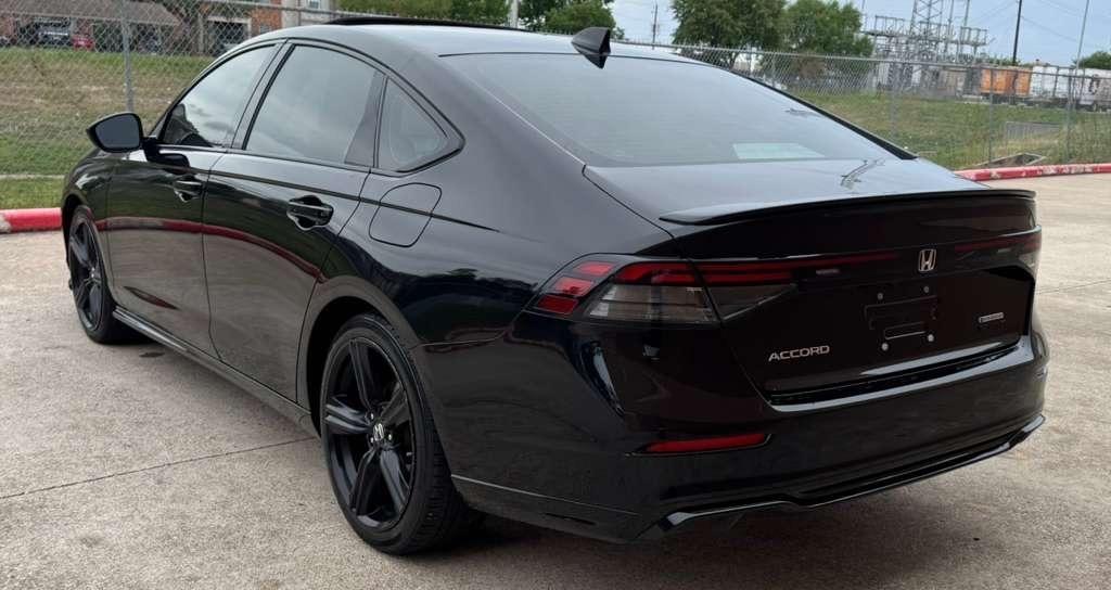 Honda Accord Hybrid Sport-L Sedan 2023