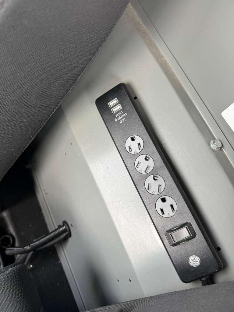 Ford Transit Connect Van XL LWB w/Rear Symmetrical Doors 2020