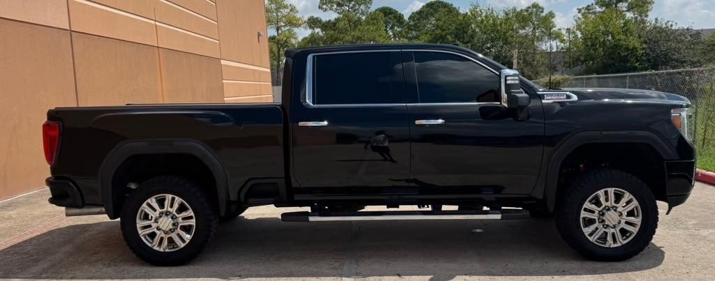 GMC Sierra 2500HD 4WD Crew Cab 159" Denali 2022