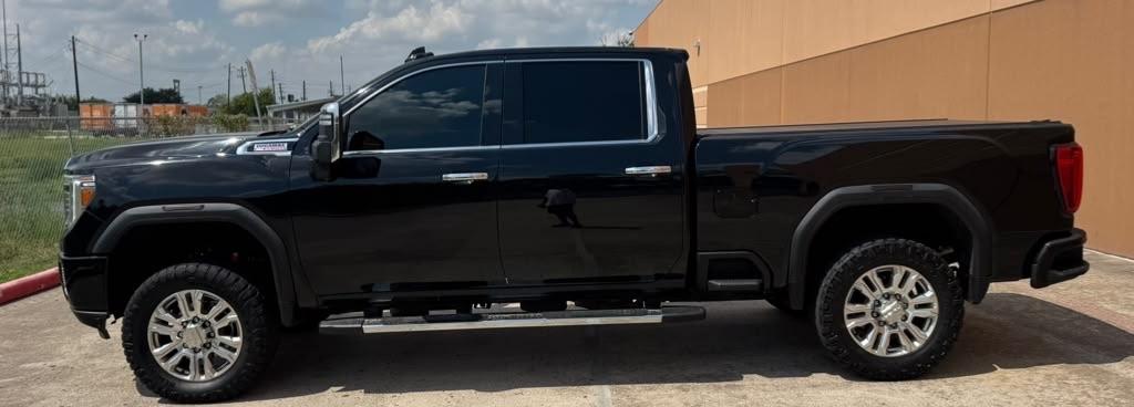 GMC Sierra 2500HD 4WD Crew Cab 159" Denali 2022