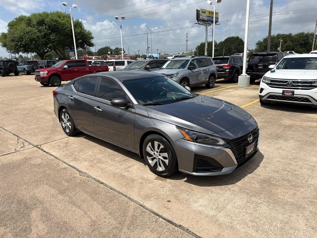 2024 Nissan Altima 2.5 S