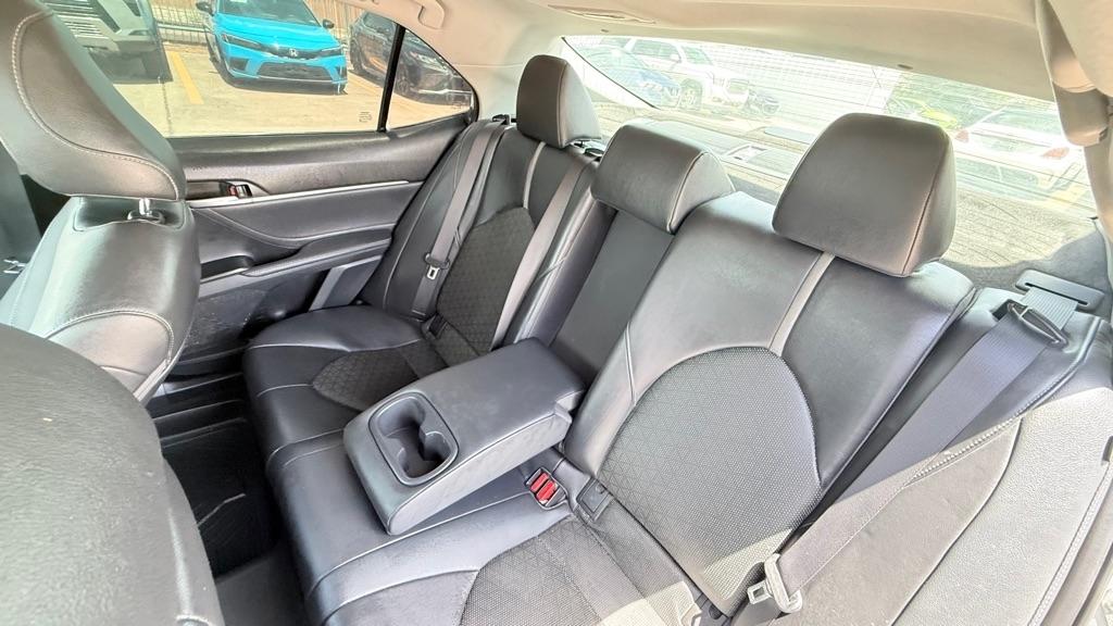 Toyota Camry XLE V6 2018