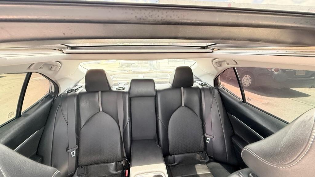 Toyota Camry XLE V6 2018