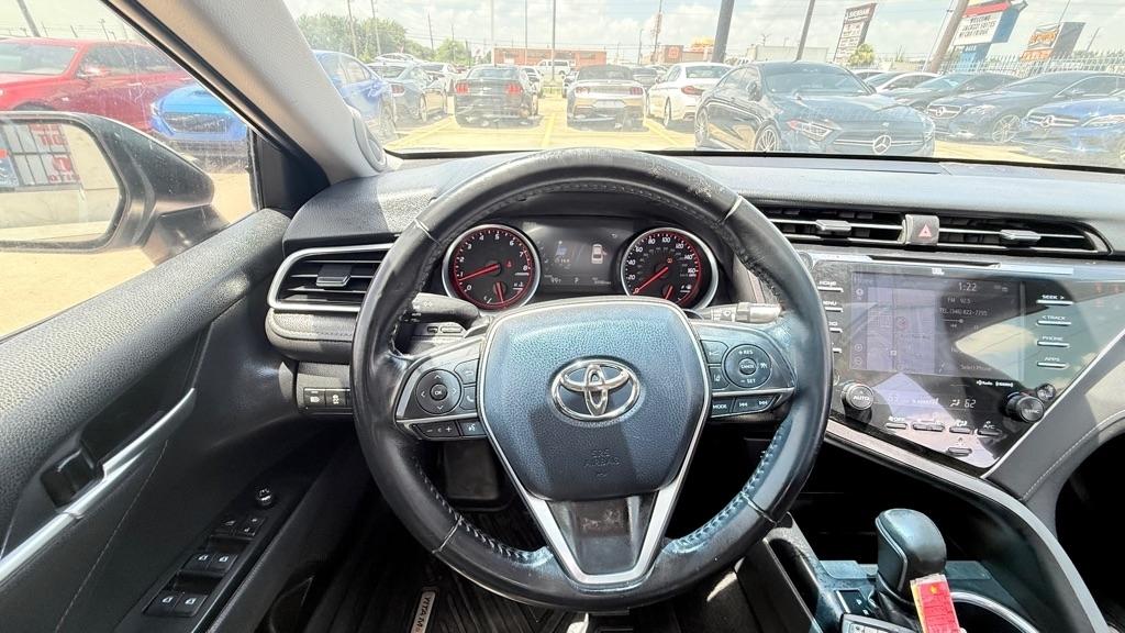 Toyota Camry XLE V6 2018