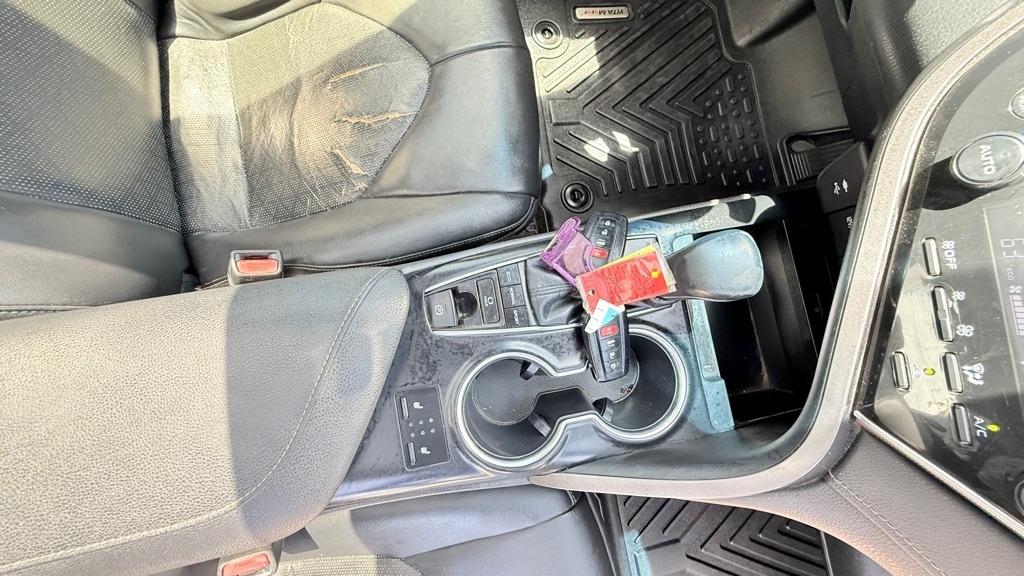 Toyota Camry XLE V6 2018