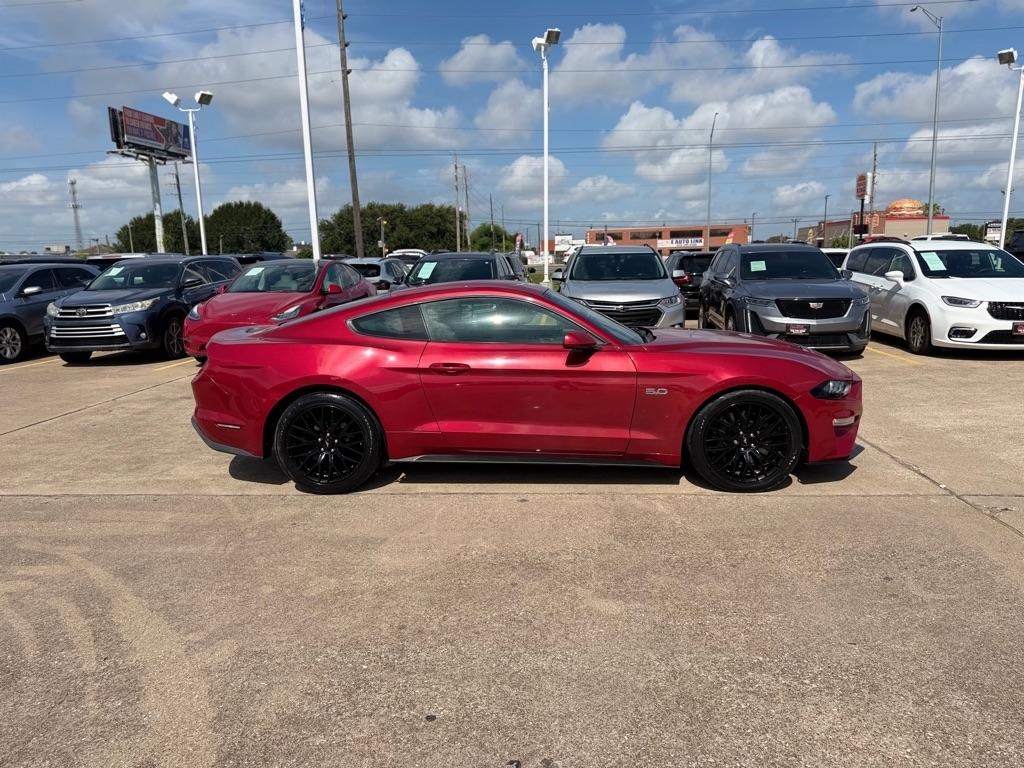 Ford Mustang GT Fastback 2022