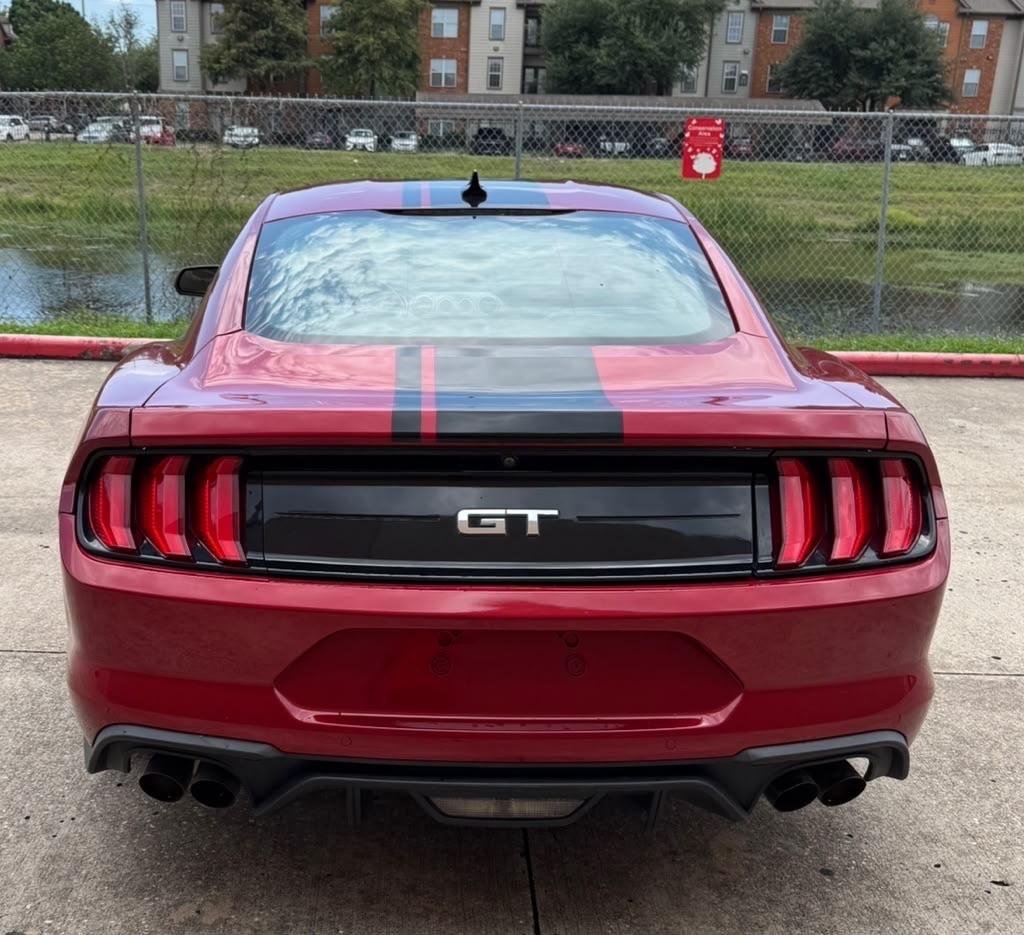 Ford Mustang GT Fastback 2022