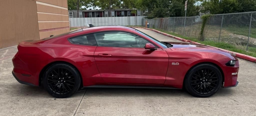 Ford Mustang GT Fastback 2022