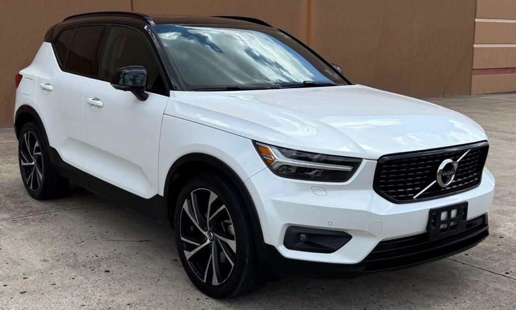 2020 Volvo XC40 T5 R-Design AWD