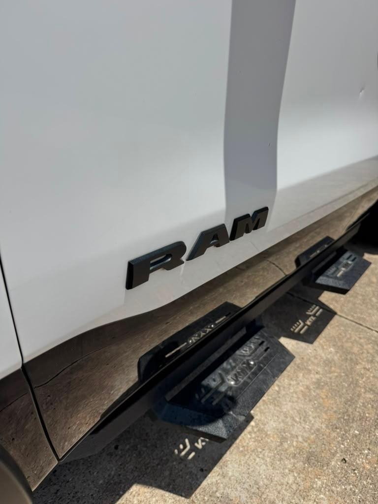 RAM 1500 Rebel 4x4 Quad Cab 6'4" Box 2020
