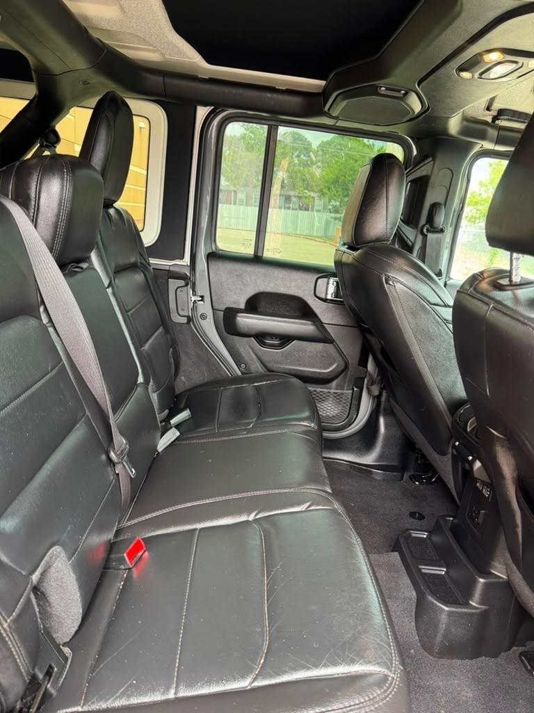 Jeep Wrangler Unlimited Sahara Altitude 4x4 2019