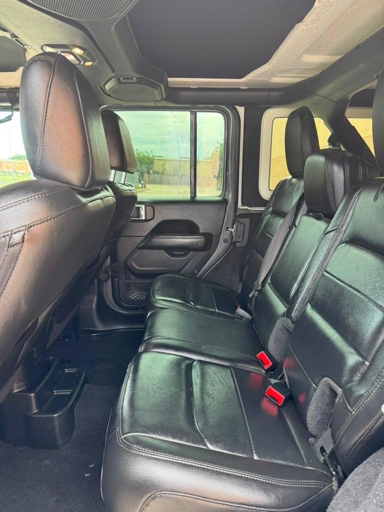 Jeep Wrangler Unlimited Sahara Altitude 4x4 2019