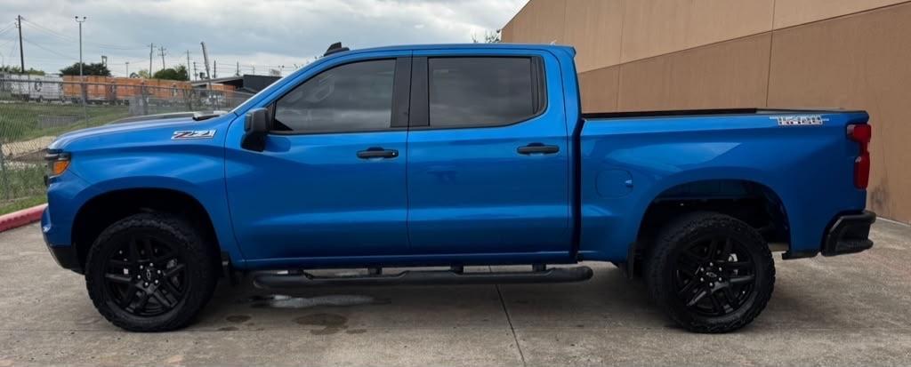 Chevrolet Silverado 1500 4WD Crew Cab 147" Custom Trail Boss 2022