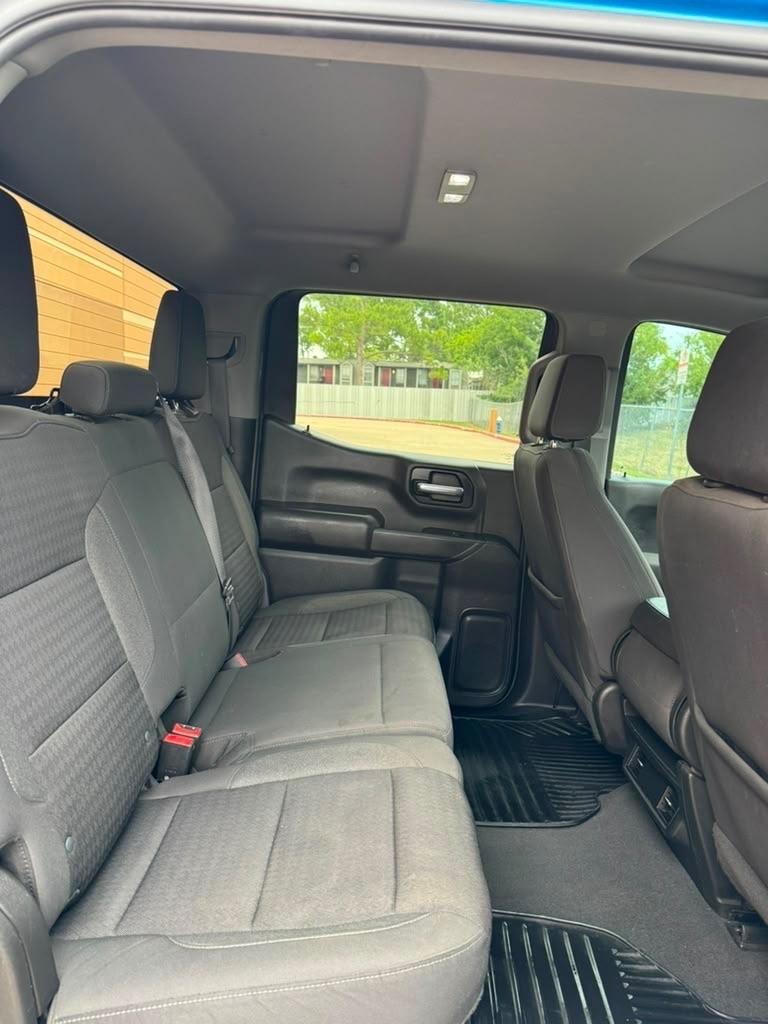 Chevrolet Silverado 1500 4WD Crew Cab 147" Custom Trail Boss 2022