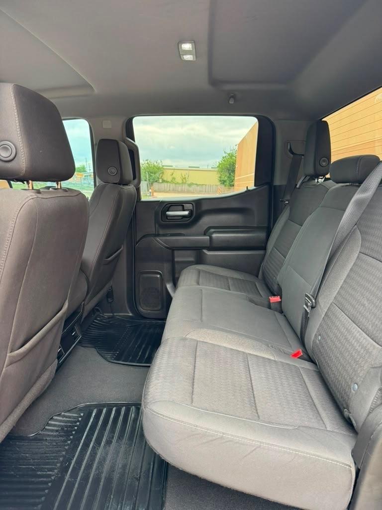Chevrolet Silverado 1500 4WD Crew Cab 147" Custom Trail Boss 2022