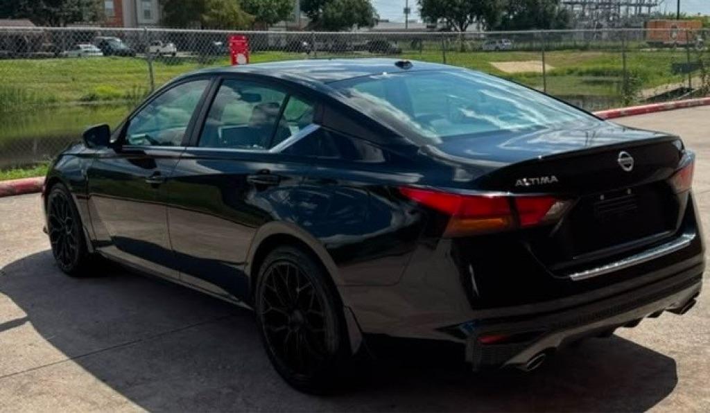 Nissan Altima 2.5 SR Sedan 2021