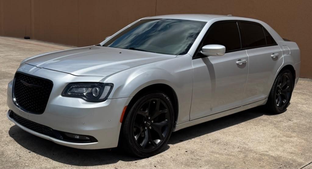 Chrysler 300 300S RWD 2021