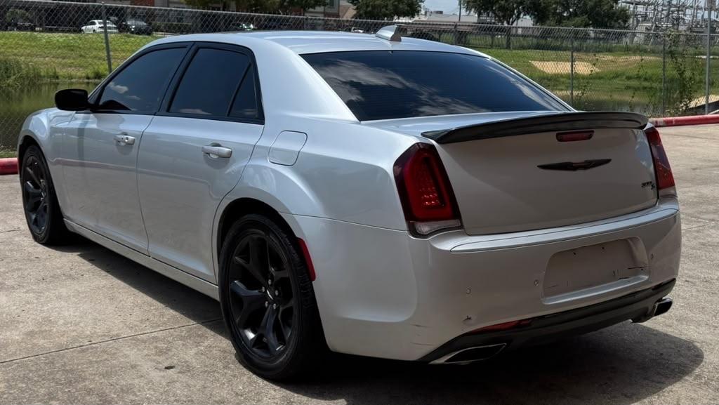 Chrysler 300 300S RWD 2021