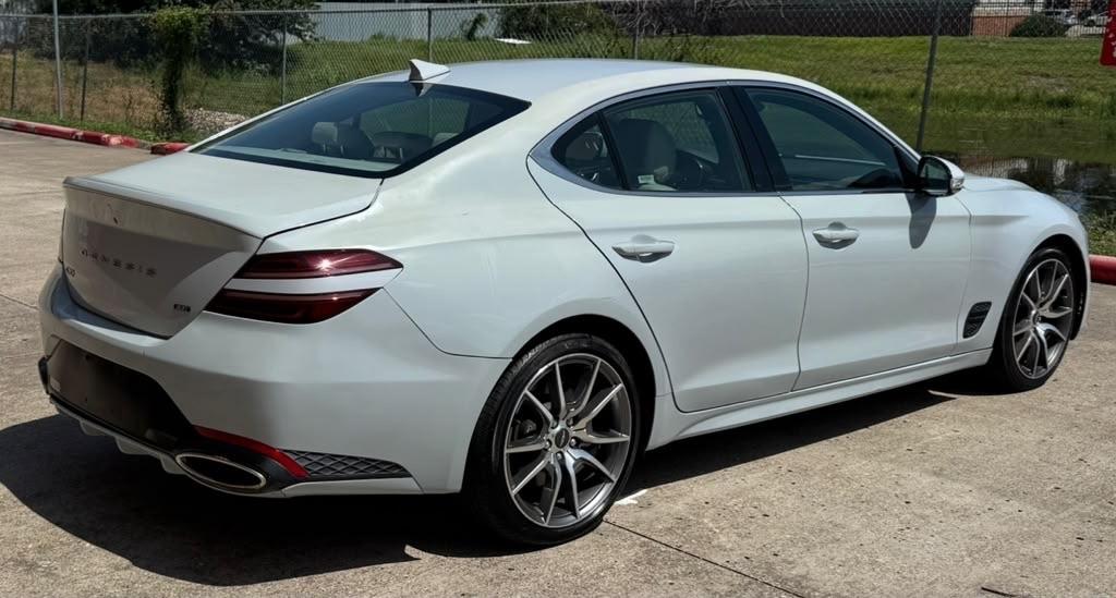 Genesis G70 3.3T RWD 2022
