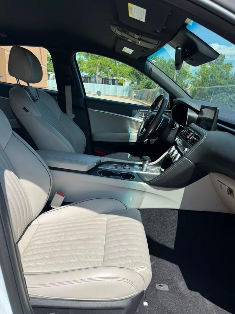 Genesis G70 3.3T RWD 2022