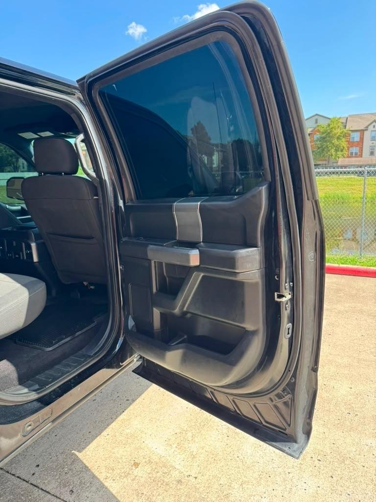 Ford F-150 Lariat 2WD SuperCrew 5.5' Box 2017
