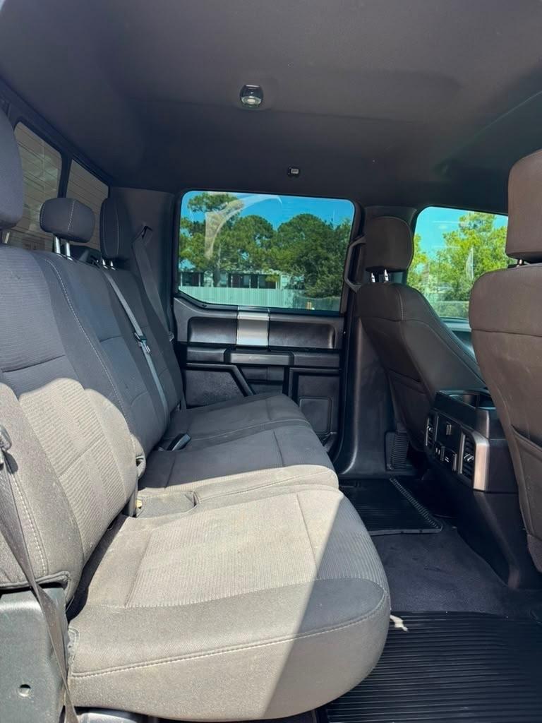 Ford F-150 Lariat 2WD SuperCrew 5.5' Box 2017