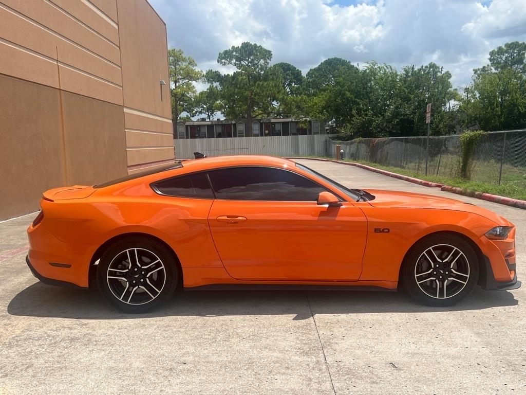 Ford Mustang GT Fastback 2021