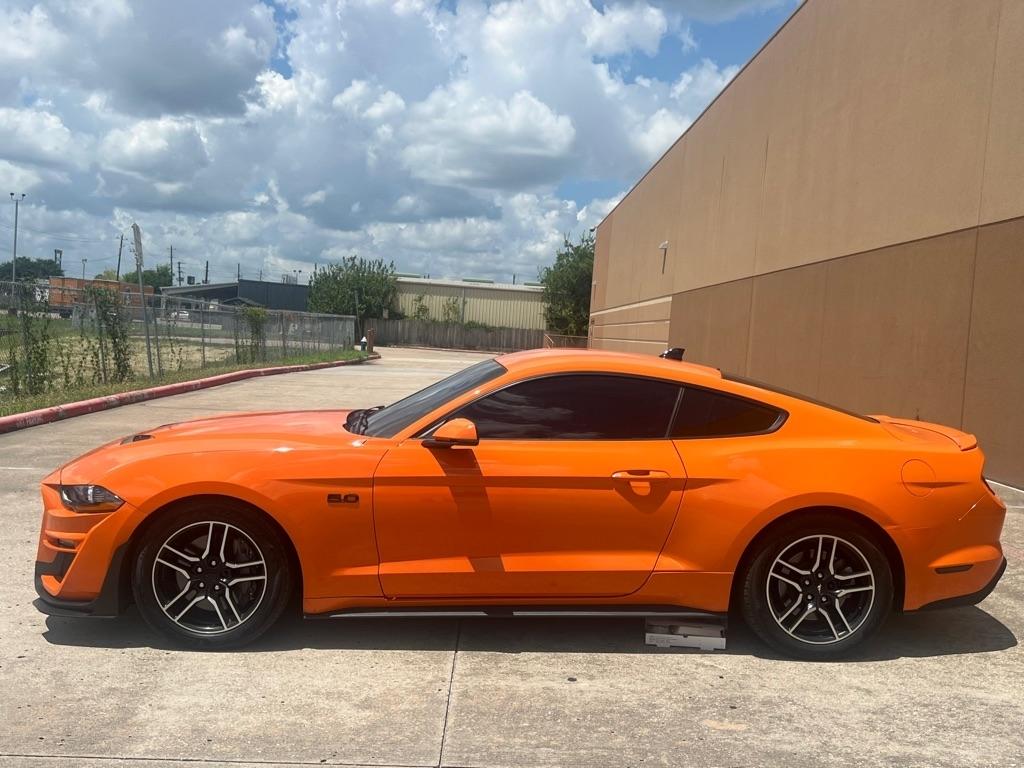 Ford Mustang GT Fastback 2021
