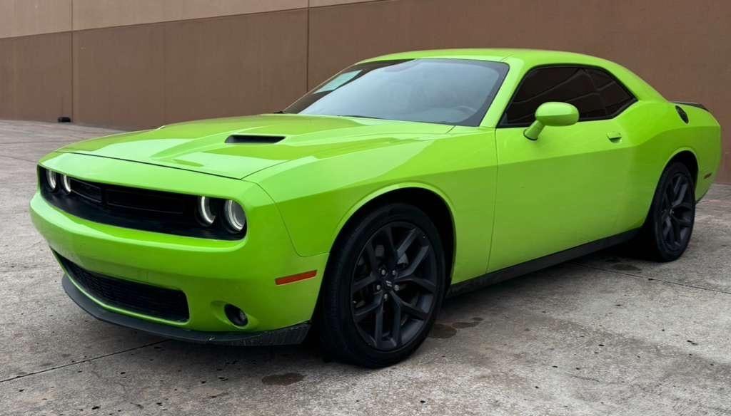 Dodge Challenger SXT RWD 2023