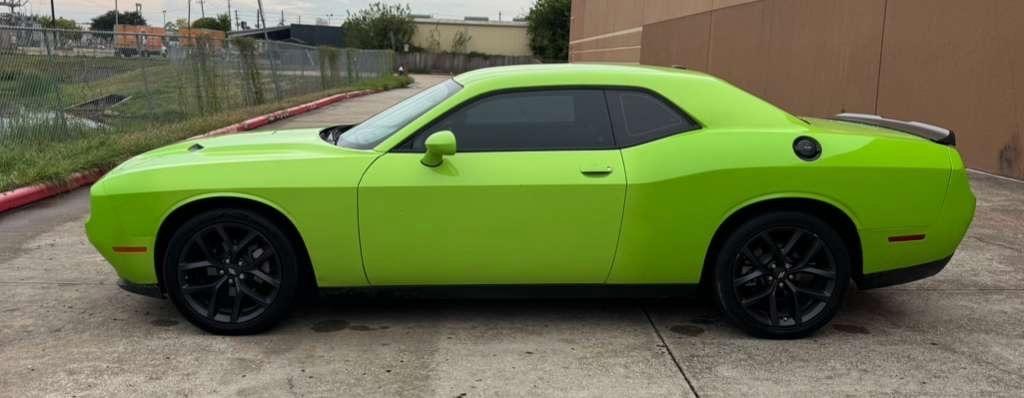 Dodge Challenger SXT RWD 2023